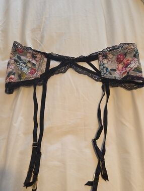 Floral Lace Garter Belt - Black with Multicolor Floral Panels